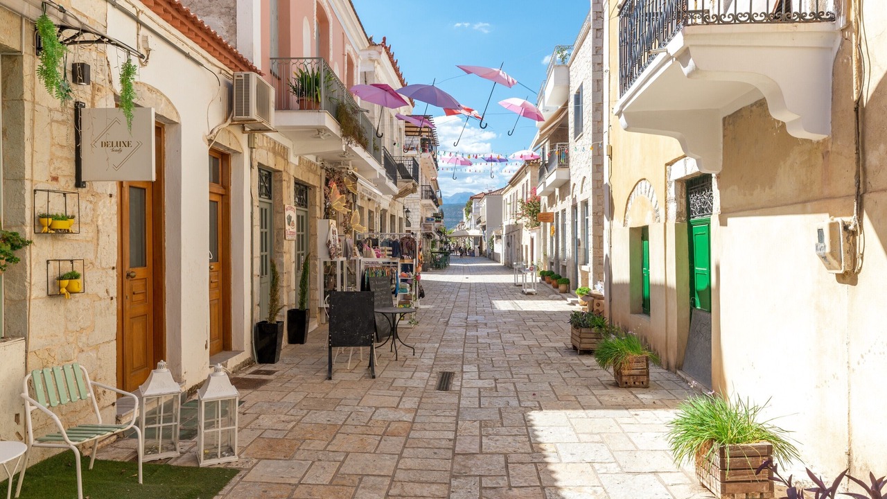 Photo of Patio Balcony in Paralio Astros