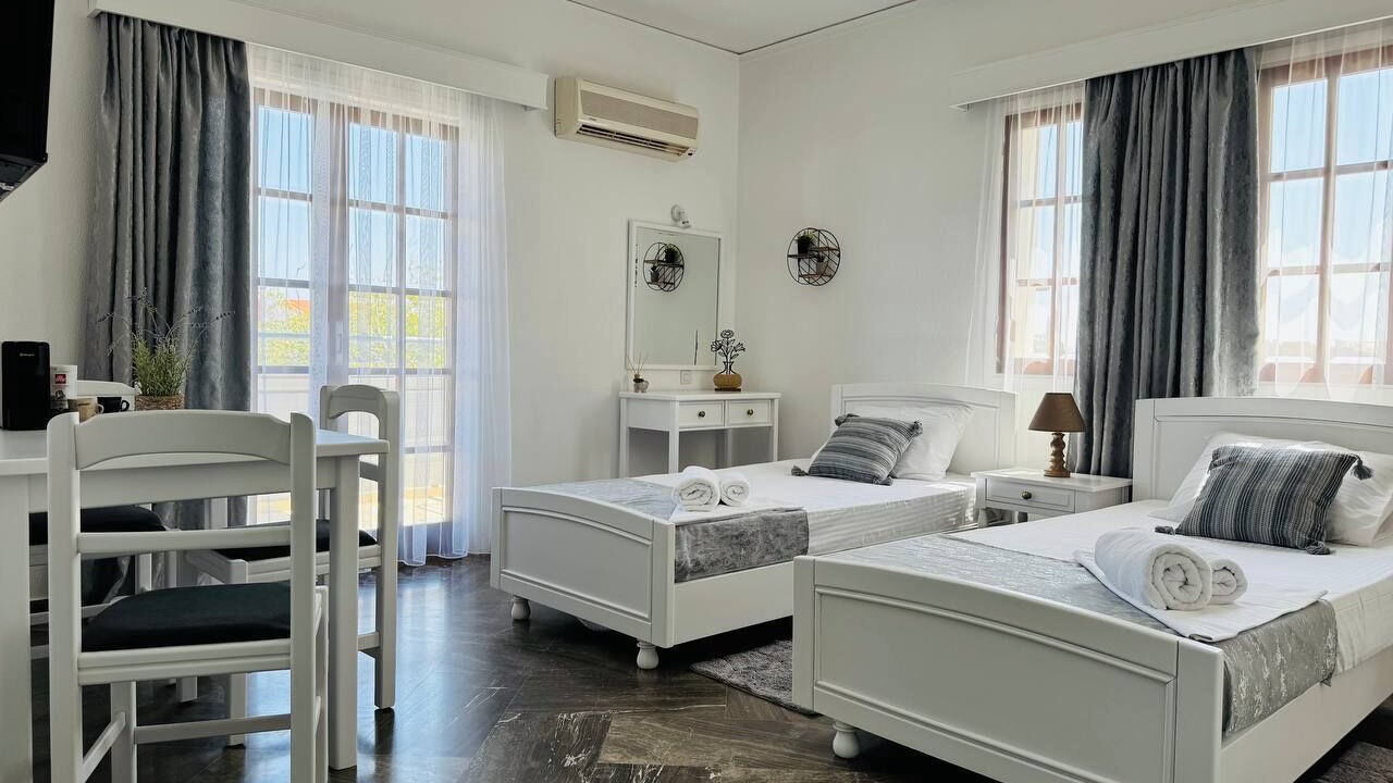 Photo of Bedroom in Kato Gouves