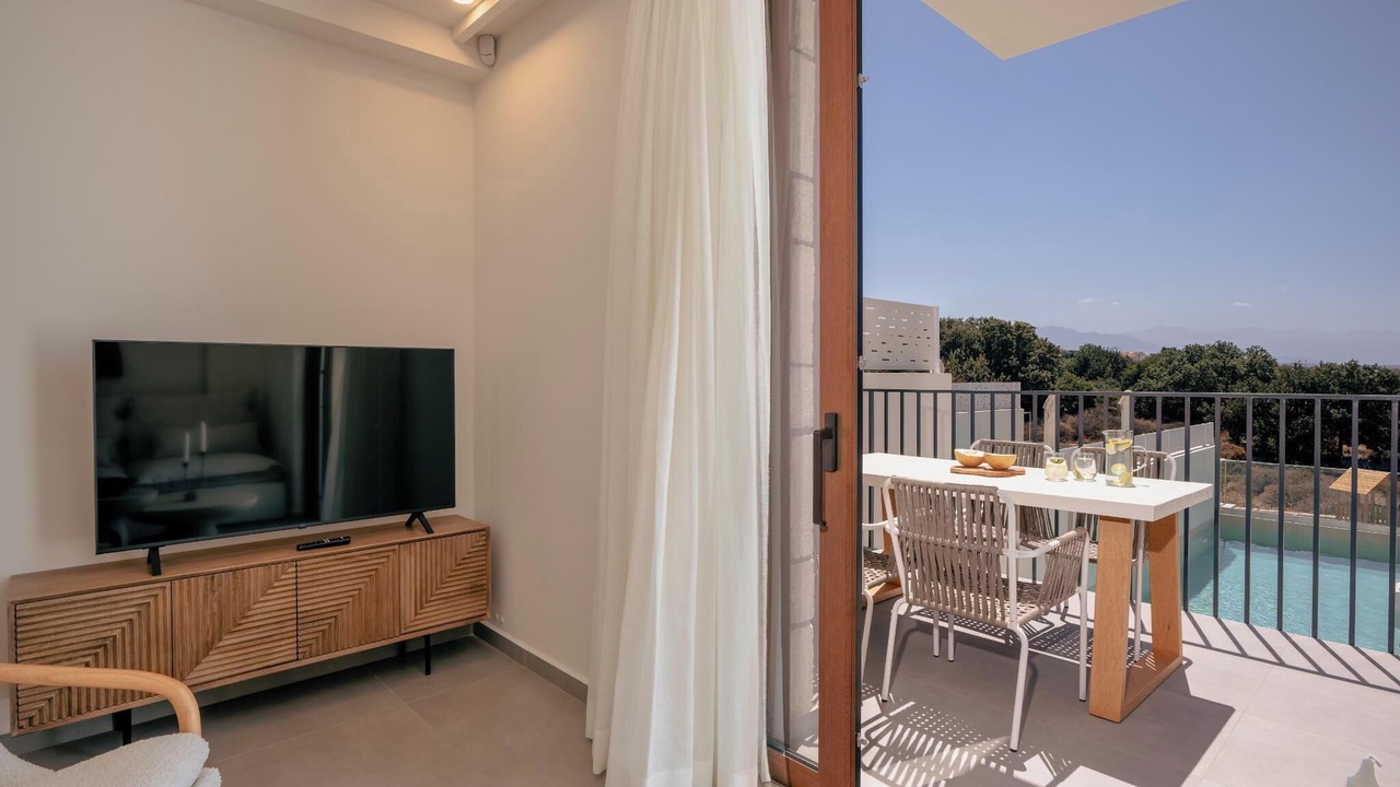 Photo of Livingroom in Atsipópoulon