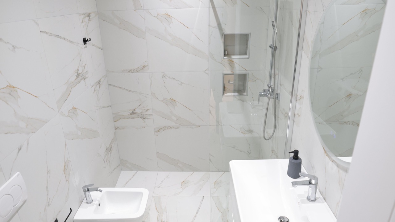 Photo of Bathroom in Golem