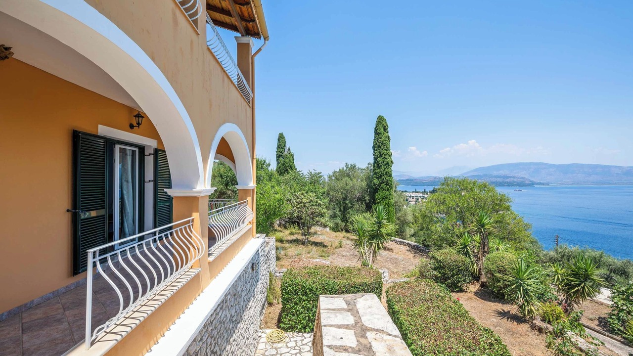 Photo of Patio Balcony in Agni