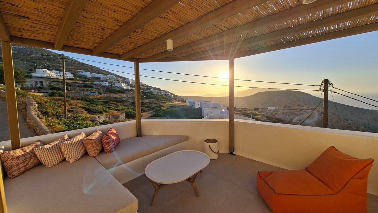 Photo of Patio Balcony in Folegandros Town