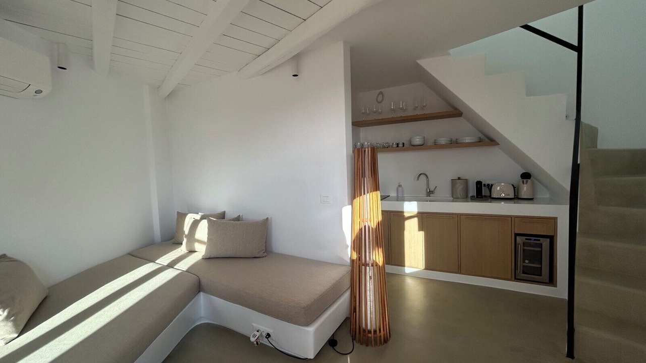 Photo of Livingroom in Folegandros Town