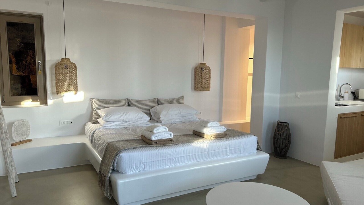 Photo of Bedroom in Folegandros Town