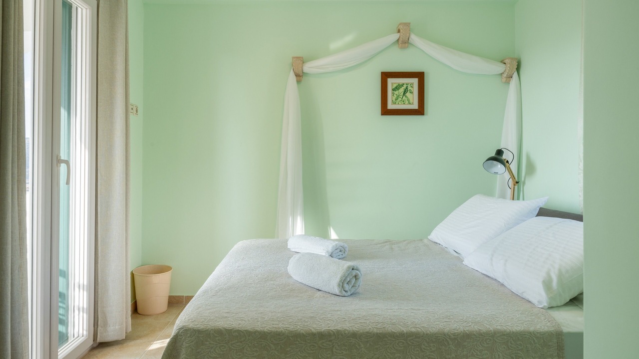 Photo of Bedroom in Ios