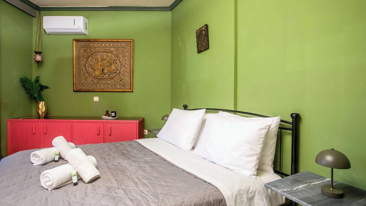Photo of Bedroom in Rhodes Town
