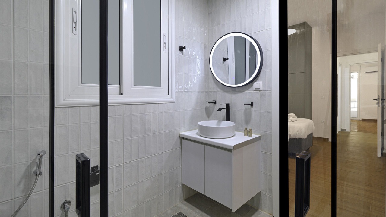 Photo of Bathroom in Kypseli