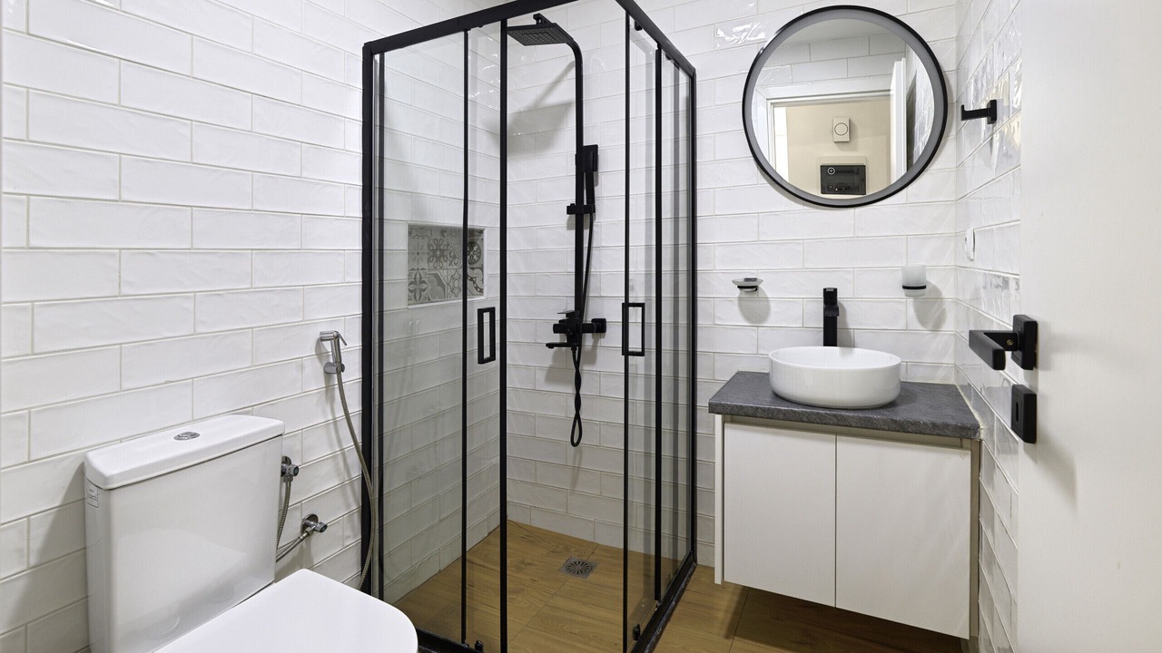 Photo of Bathroom in Kypseli