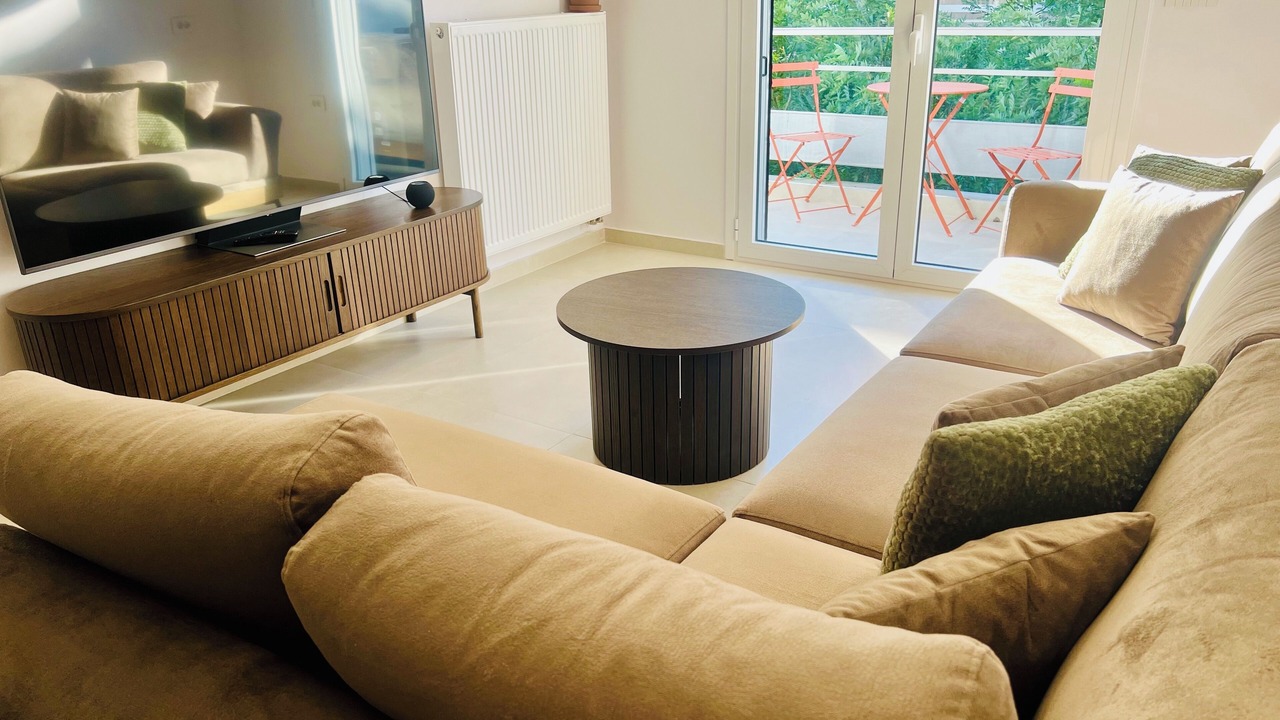 Photo of Livingroom in Exarhia