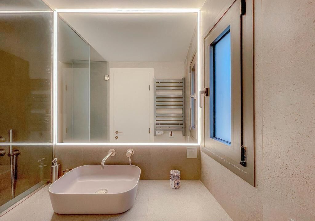 Photo of Bathroom in Thessaloniki City Centre