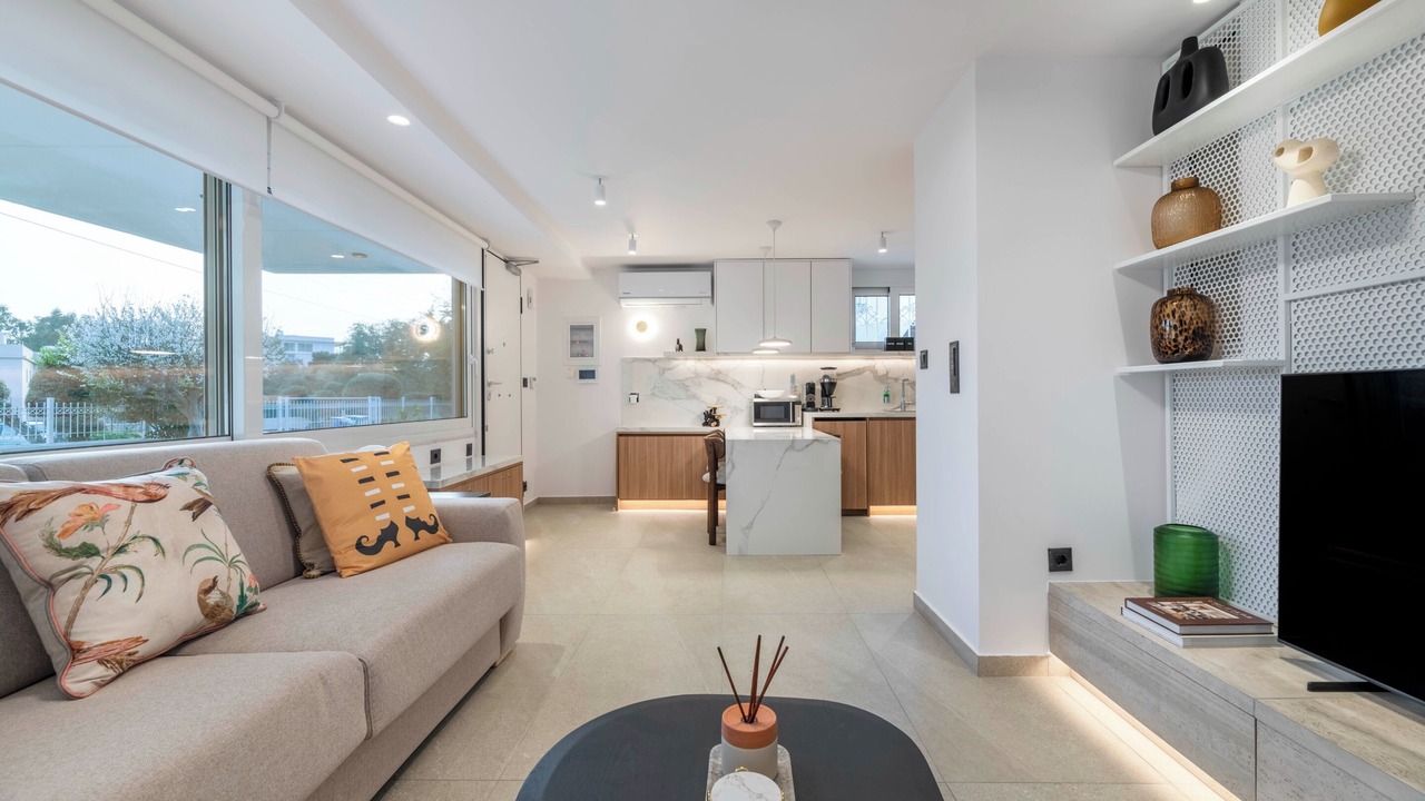 Photo of Livingroom in Glyfada