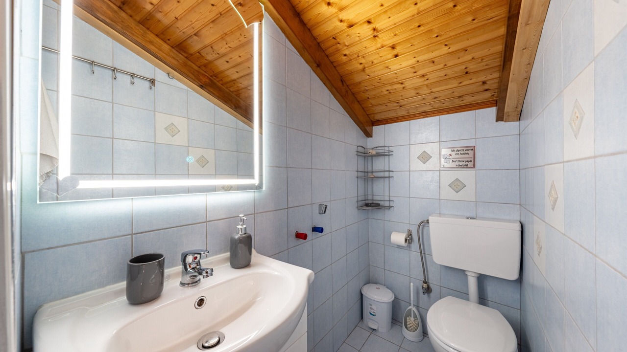 Photo of Bathroom in Dafnata