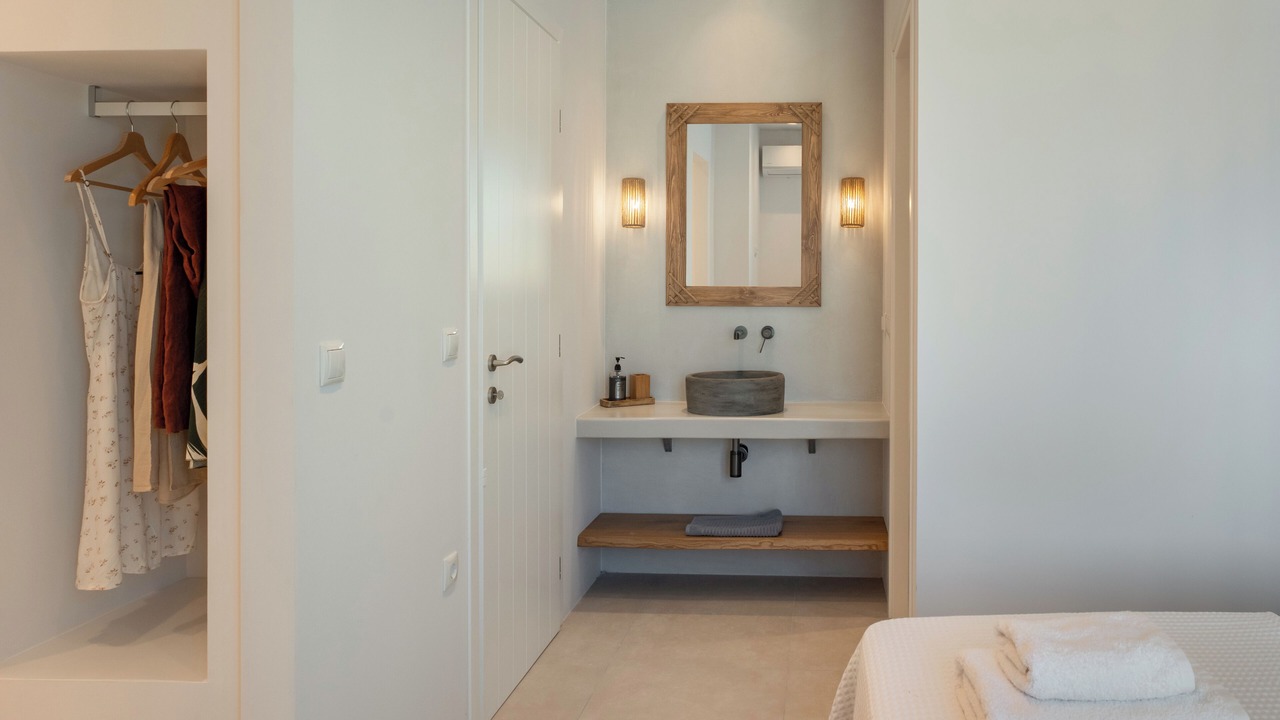 Photo of Bathroom in Naousa