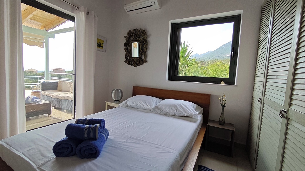 Photo of Bedroom in Lefktron