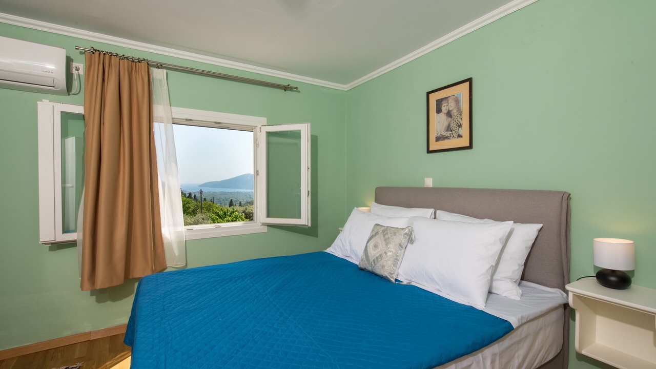 Photo of Bedroom in Sivros