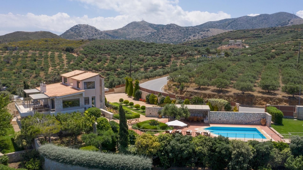 Photo of Outdoor in Agia Pelagia