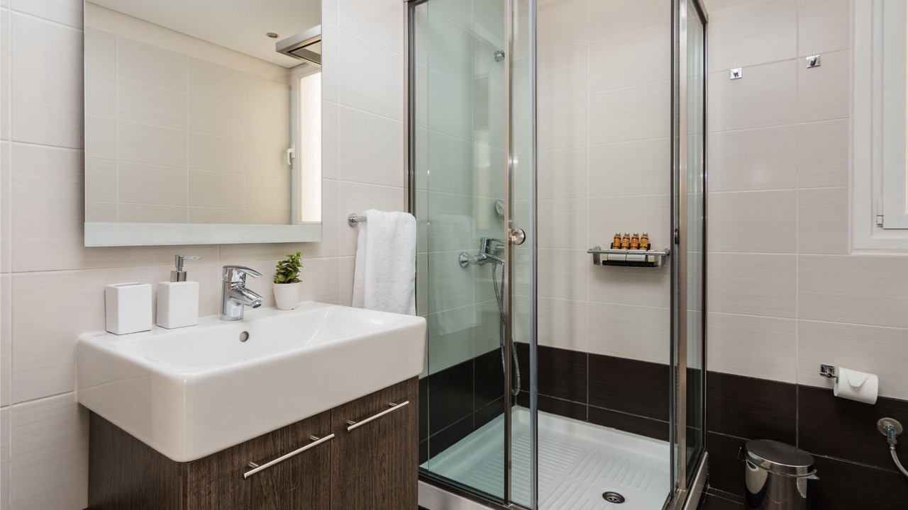 Photo of Bathroom in Makrigianni