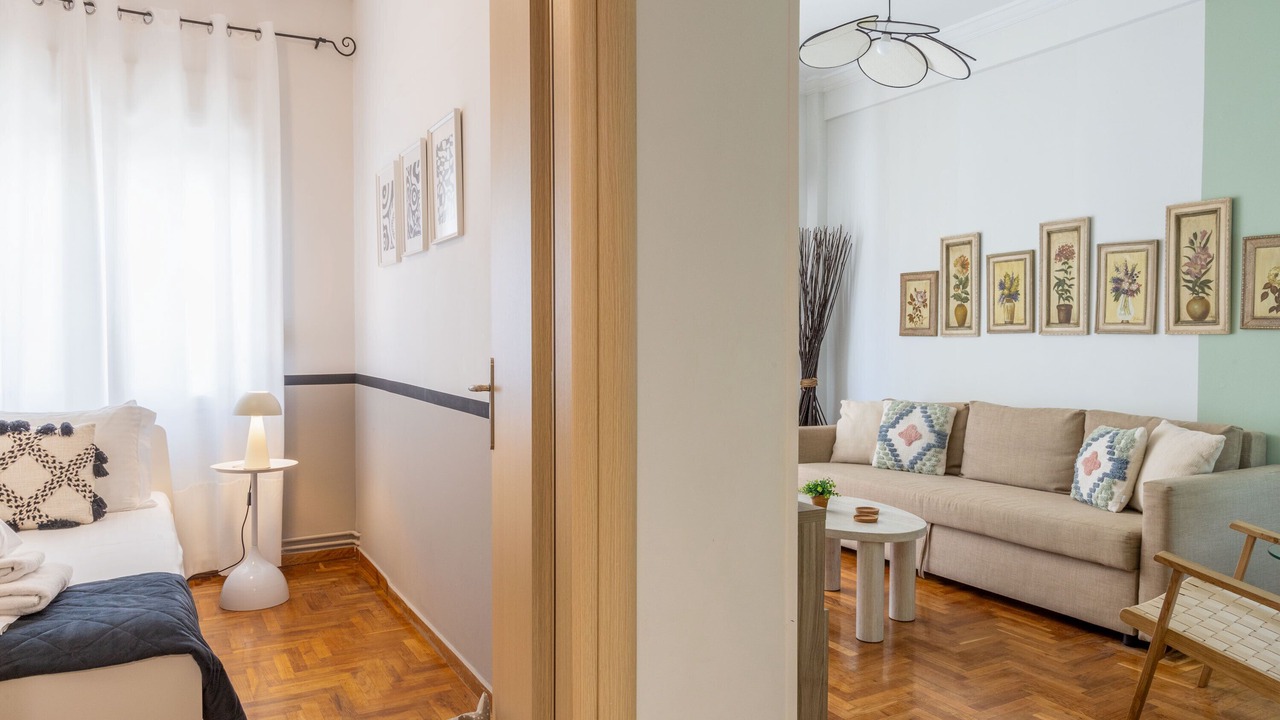 Photo of Livingroom in Thissio