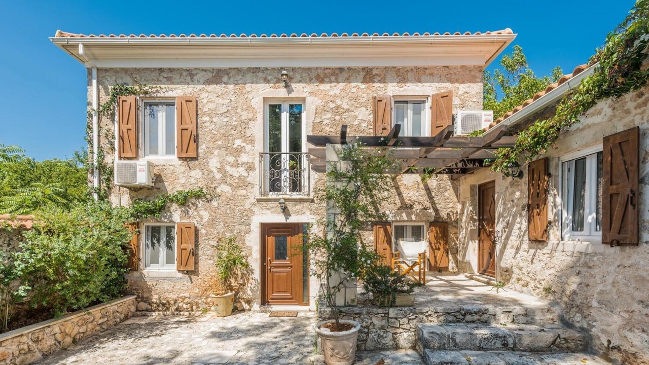 Photo of Outdoor in Loucha