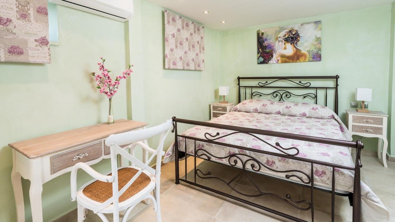 Photo of Bedroom in Loucha