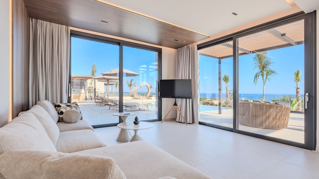 Photo of Livingroom in Anissaras