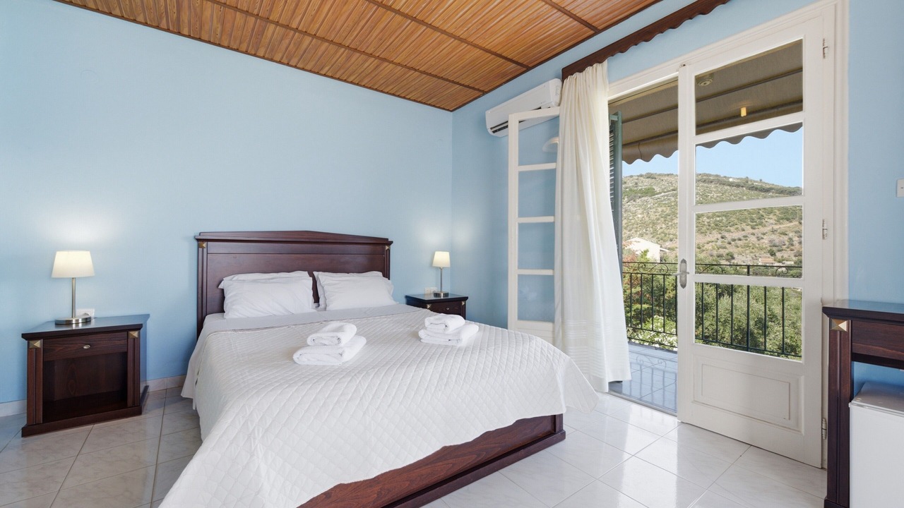 Photo of Bedroom in Apraos