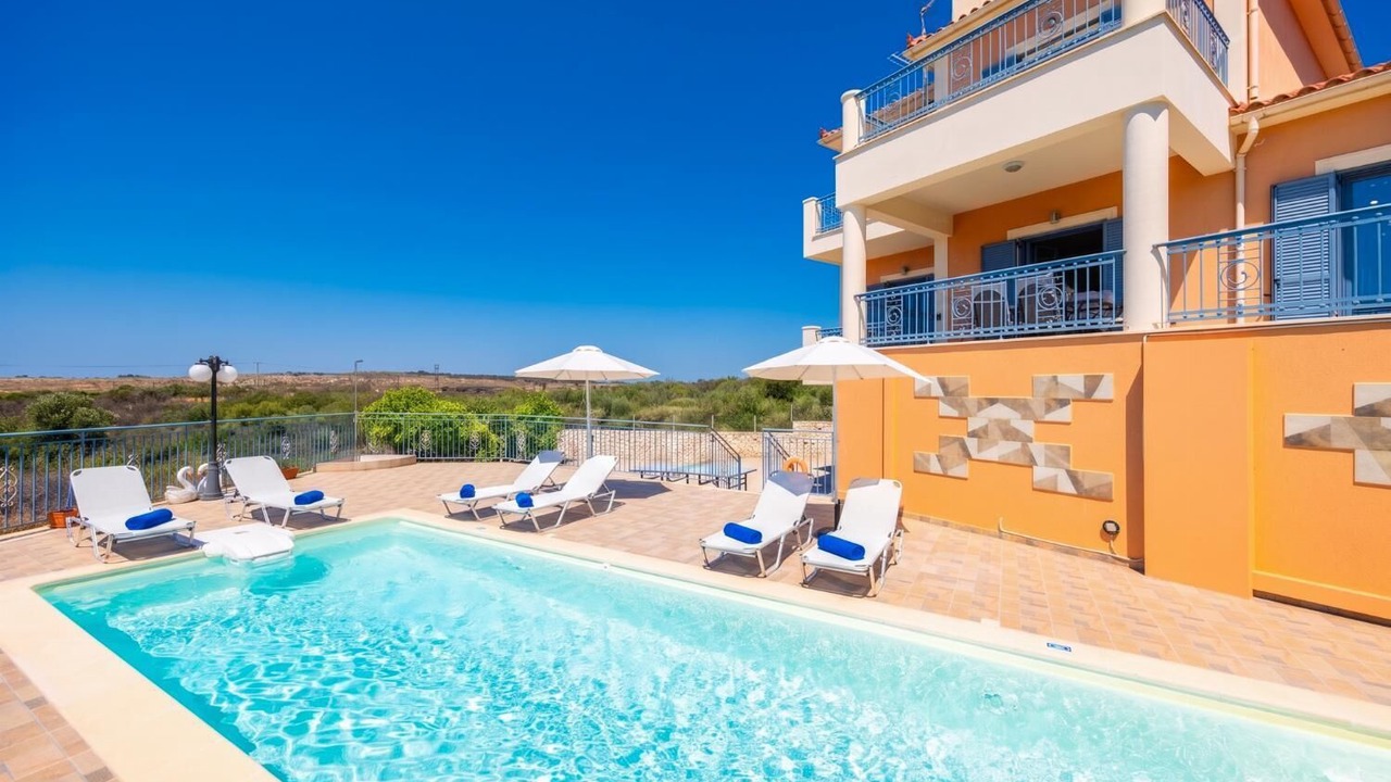 Photo of Outdoor in Karavados