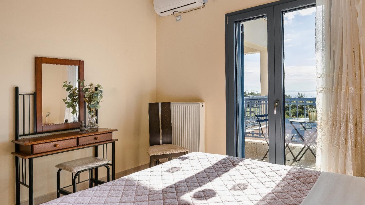 Photo of Bedroom in Karavados