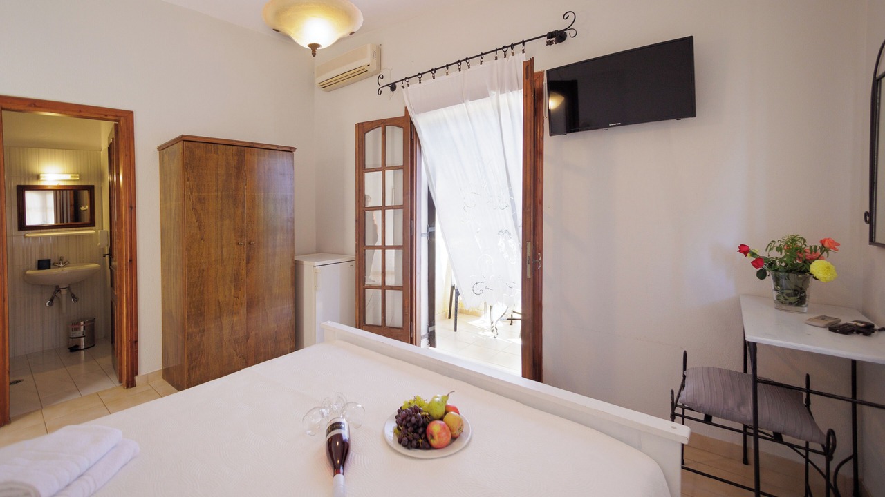 Photo of Bedroom in Karavostasi