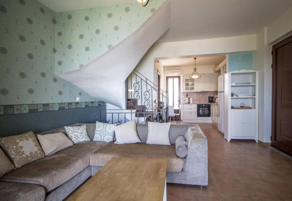 Photo of Livingroom in Mavrovouni