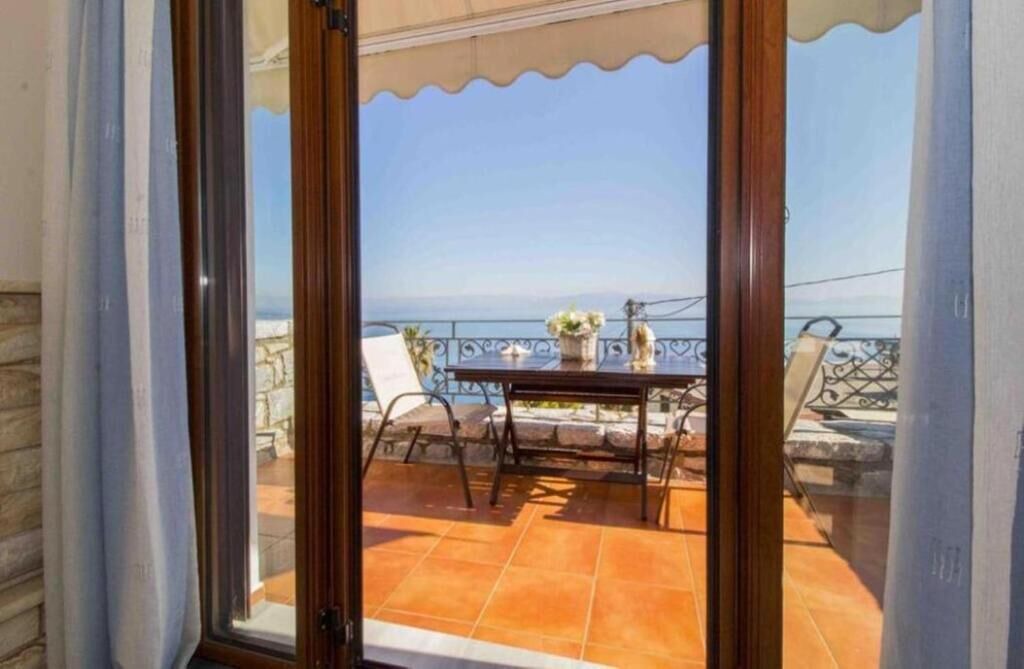 Photo of Livingroom in Mavrovouni