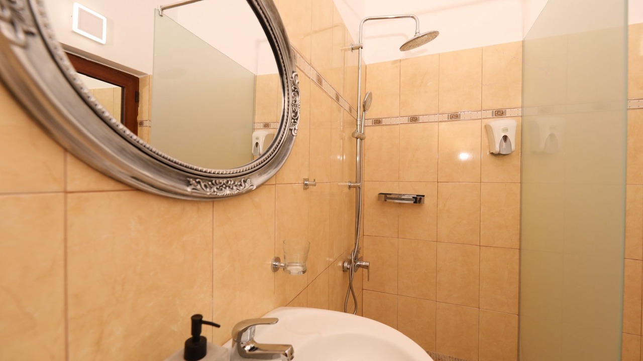 Photo of Bathroom in Vlore