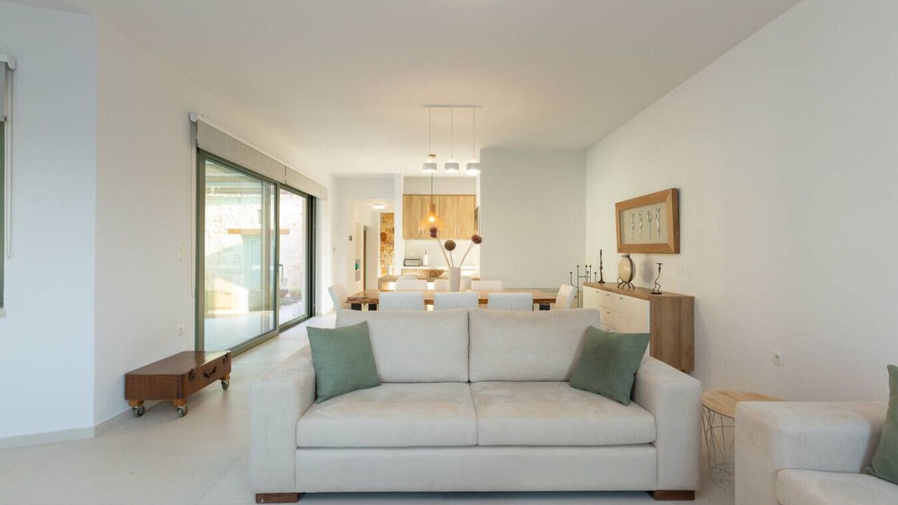 Photo of Livingroom in Atsipópoulon