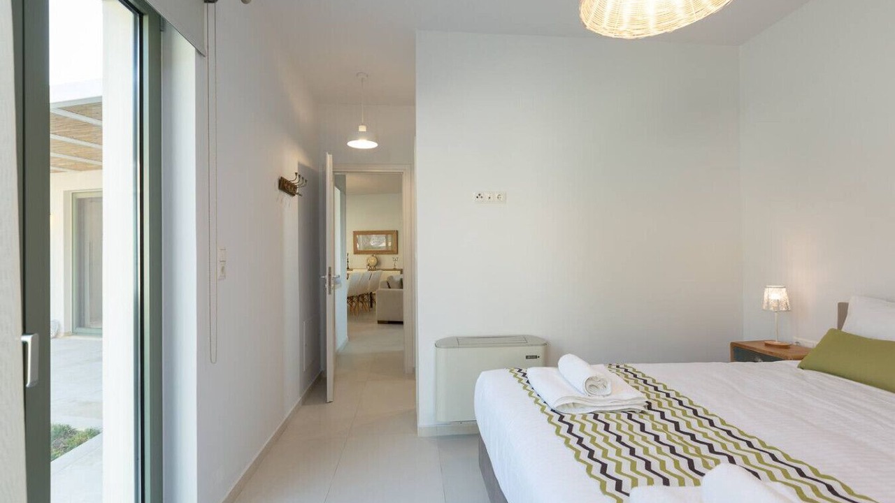 Photo of Bedroom in Atsipópoulon