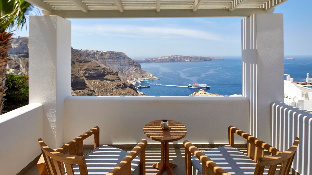 Photo of Others in Fira