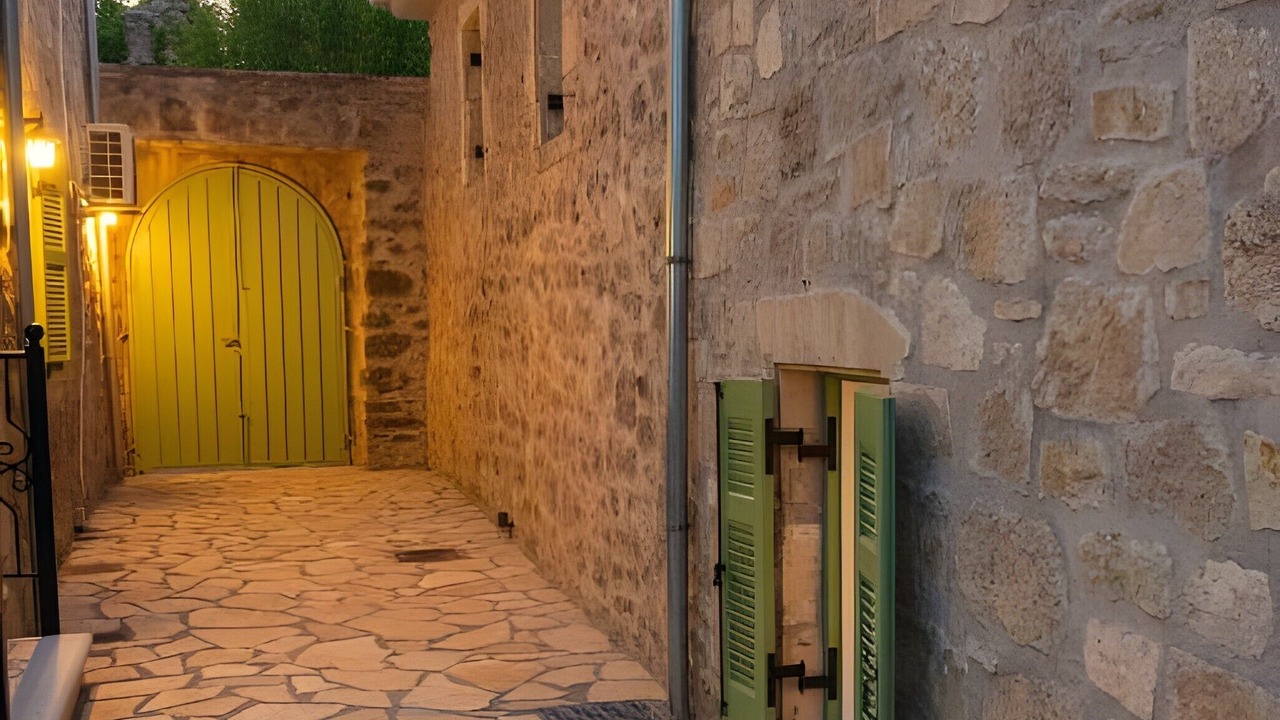 Photo of Outdoor in Spanokhorion