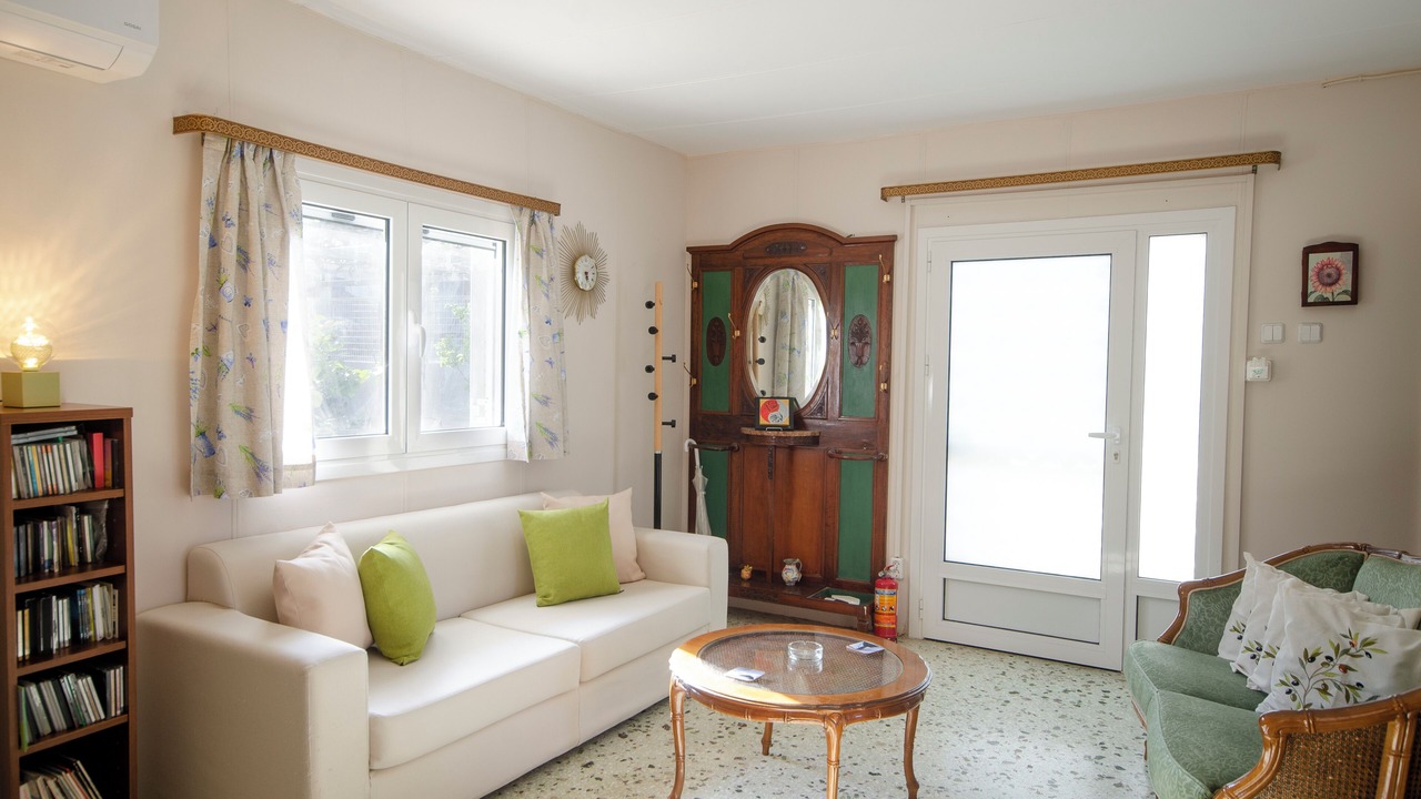 Photo of Livingroom in Oropos