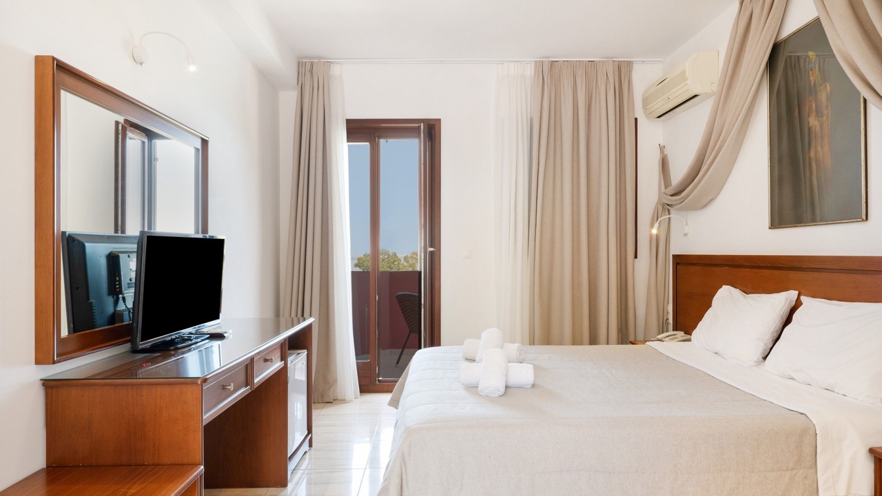 Photo of Bedroom in Melissopetra