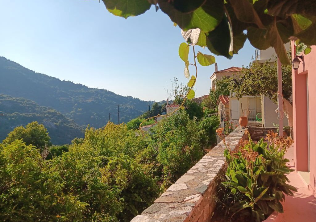 Photo of Outdoor in Valeontades