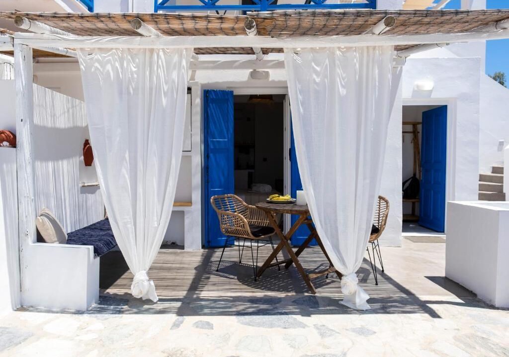 Photo of Outdoor in Kini