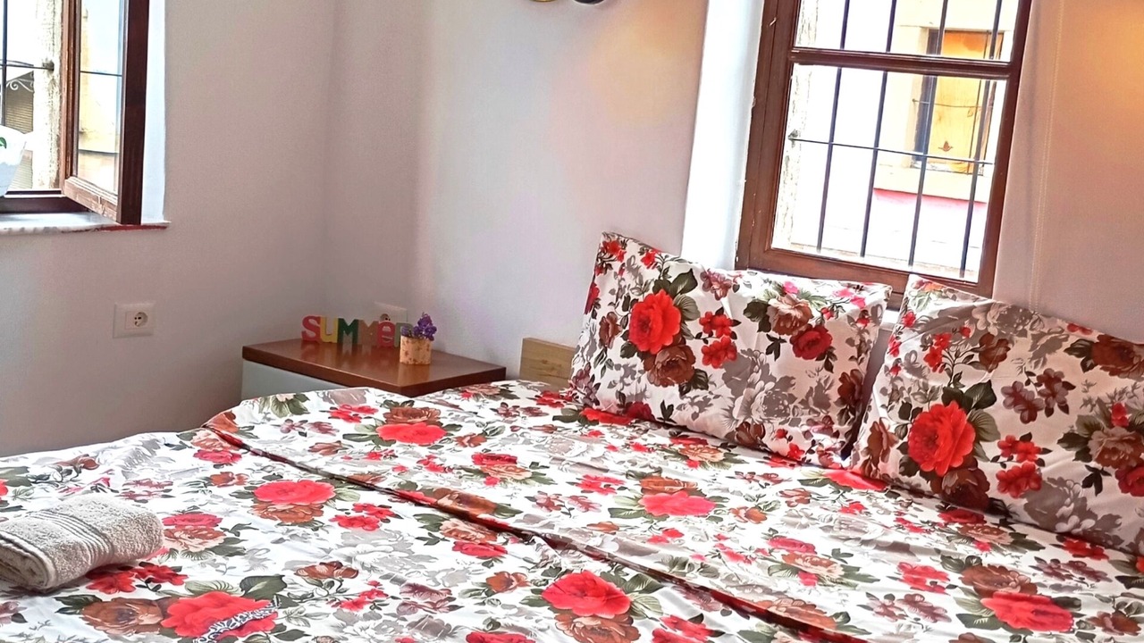 Photo of Bedroom in Korce
