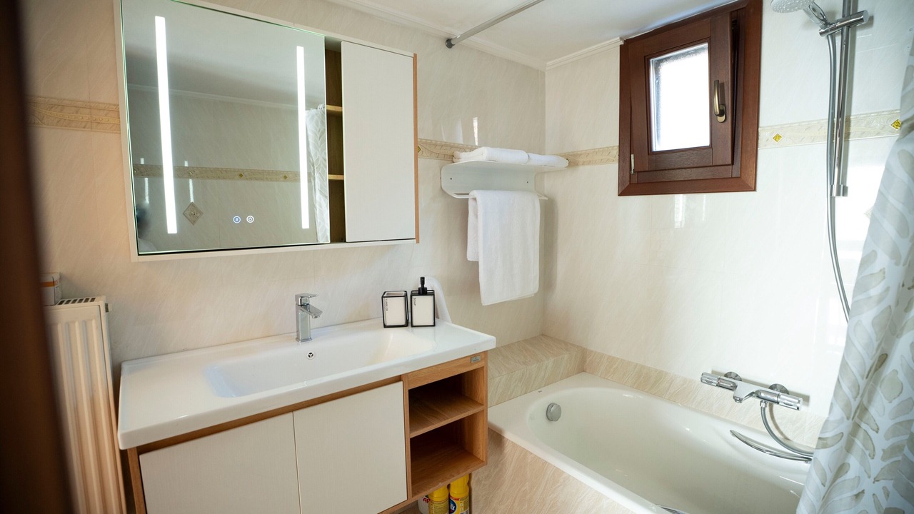 Photo of Bathroom in Ano Siros
