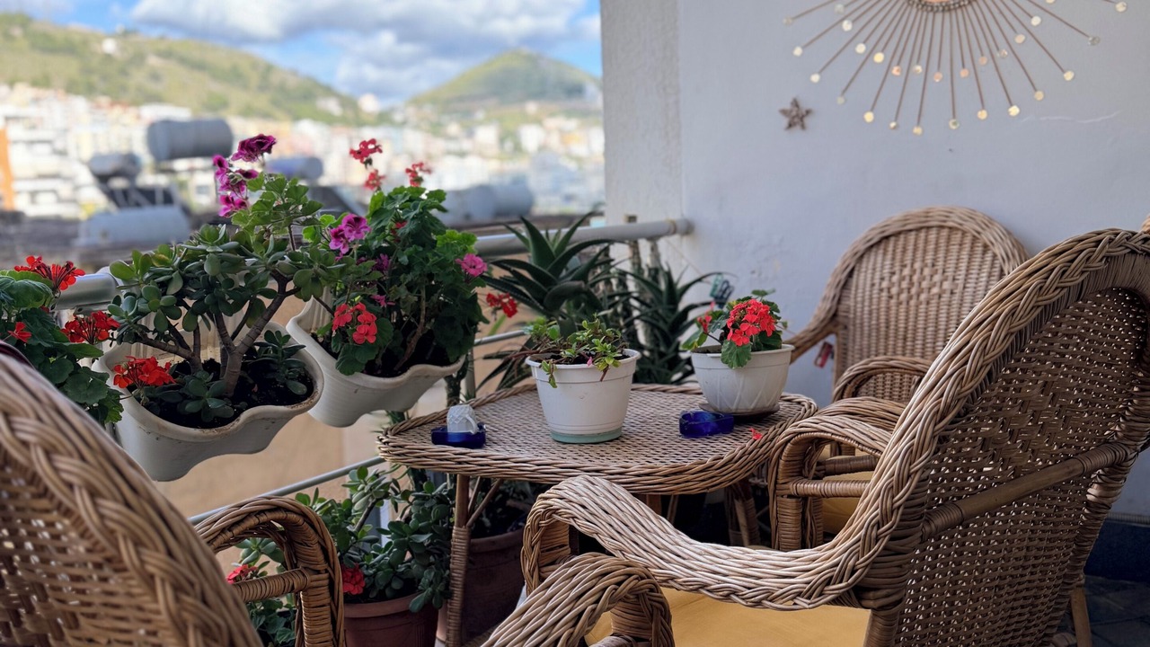 Photo of Patio Balcony in Qender