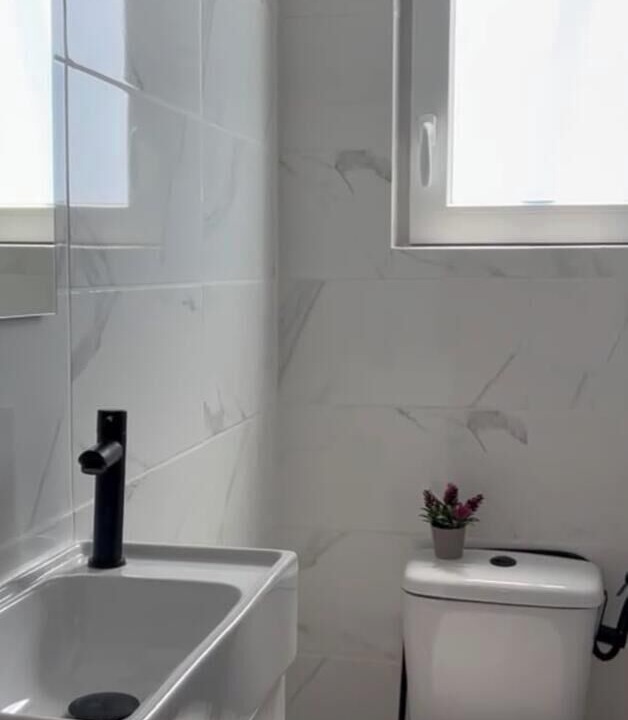 Photo of Bathroom in Maleme