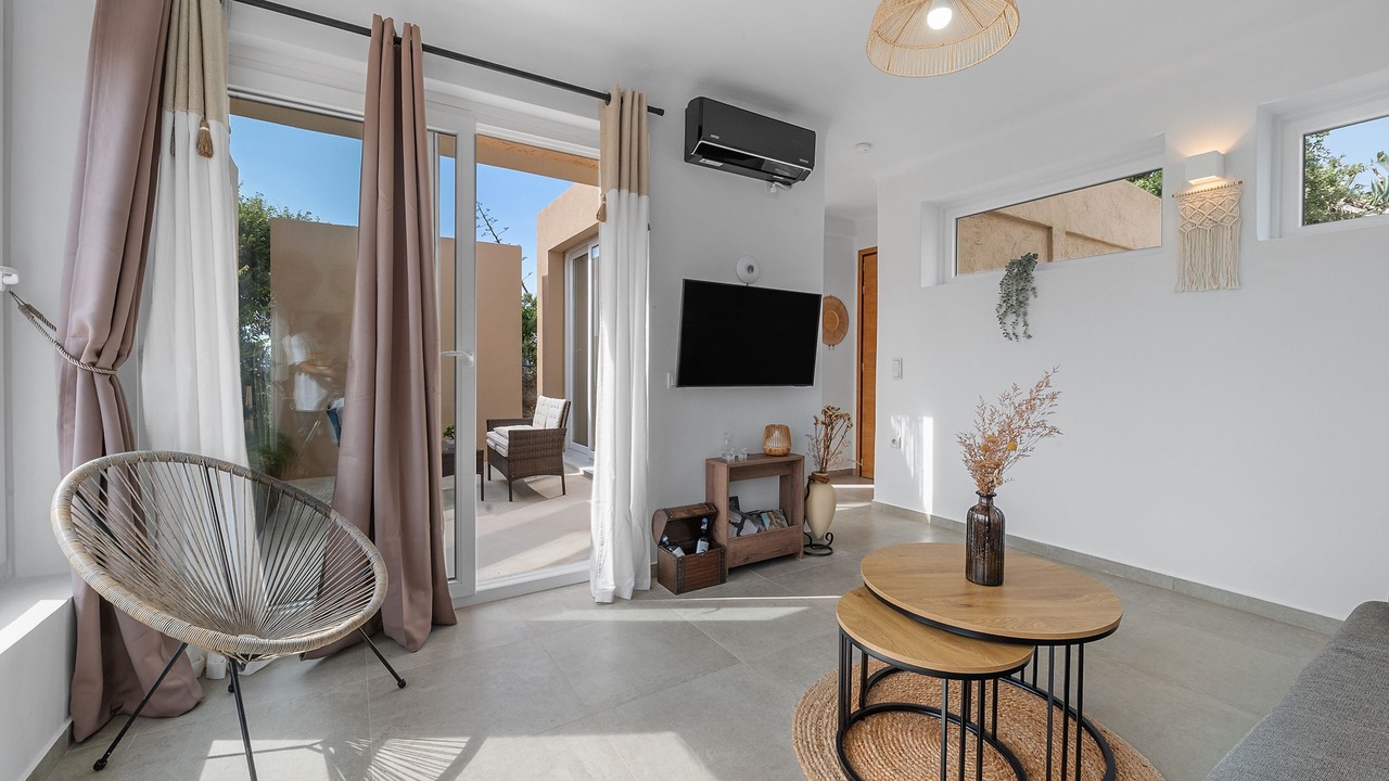 Photo of Livingroom in Tinos
