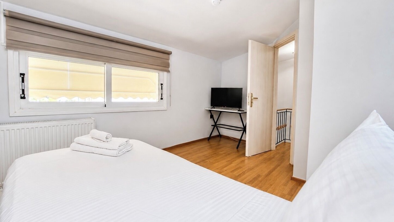 Photo of Bedroom in Kato Almiri