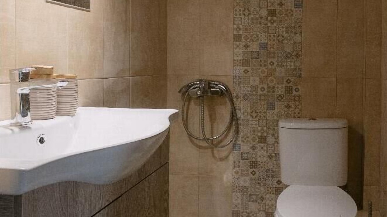 Photo of Bathroom in Adele