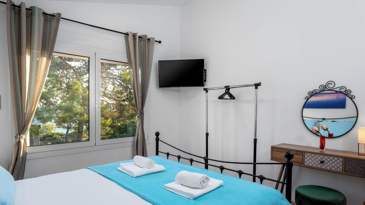 Photo of Bedroom in Pefkos