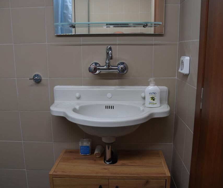 Photo of Bathroom in Avgonima