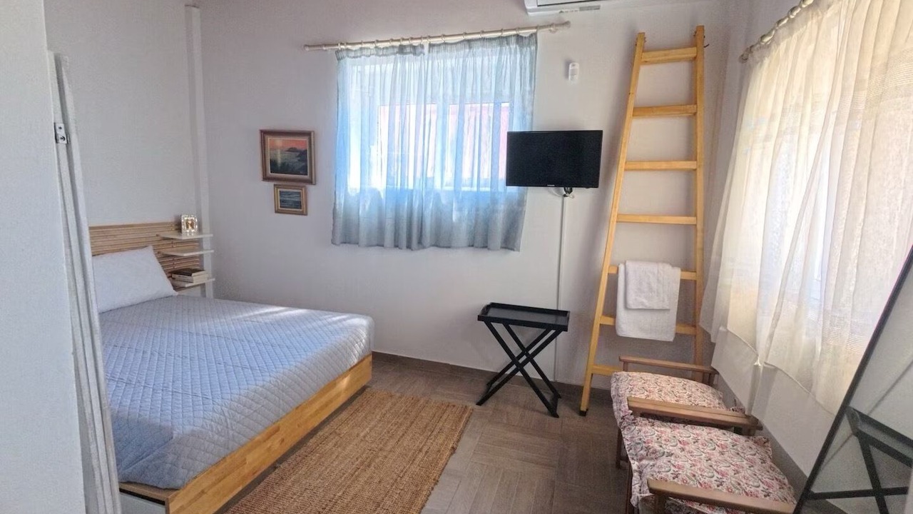 Photo of Bedroom in Rafina